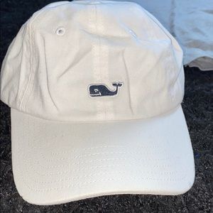 White Vineyard Vines Hat